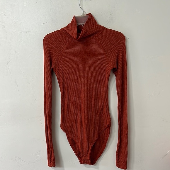 Free People Rust Bodysuit - Picture 1 of 3